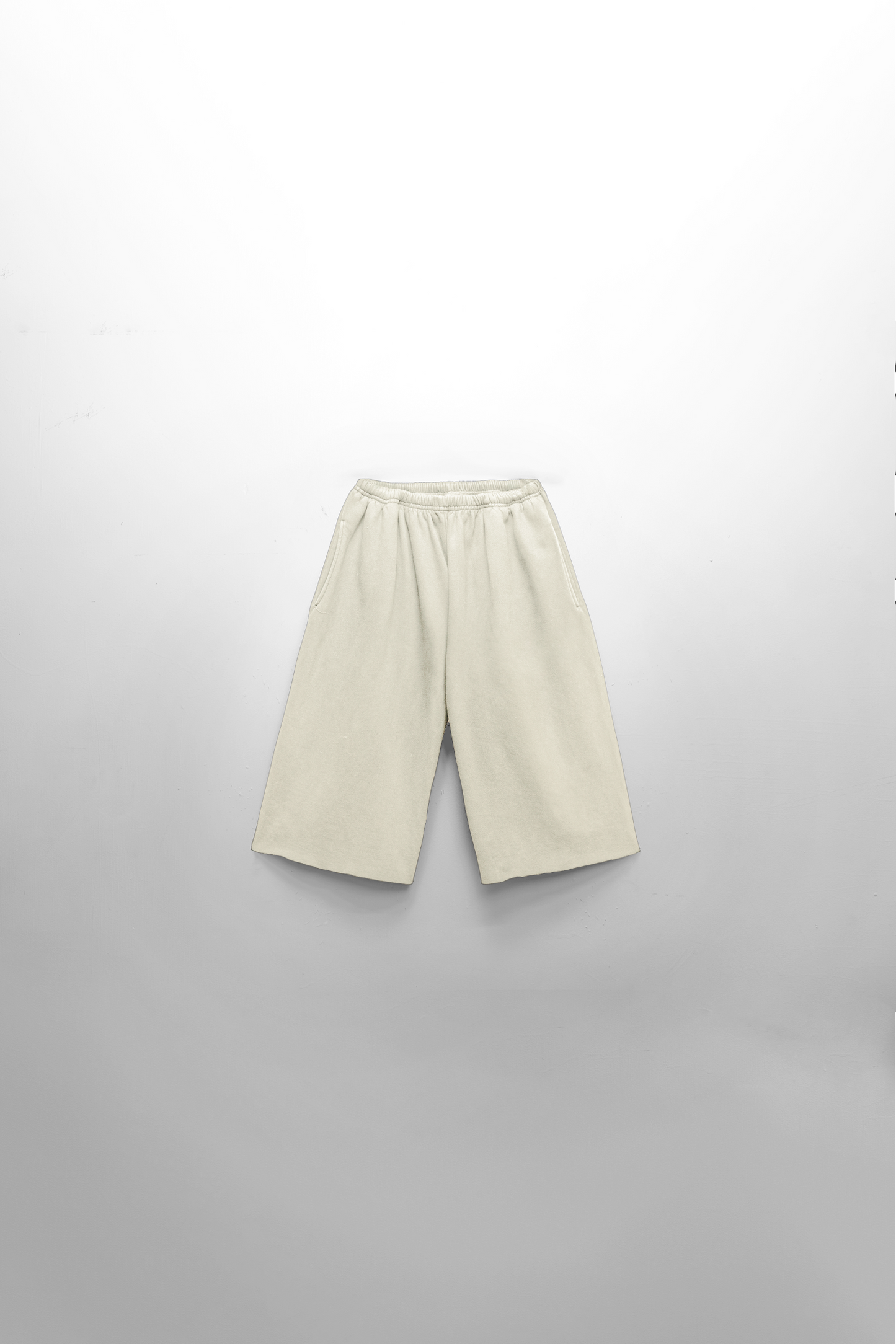 Women's 3/4 Shorts Everyday Dirty White