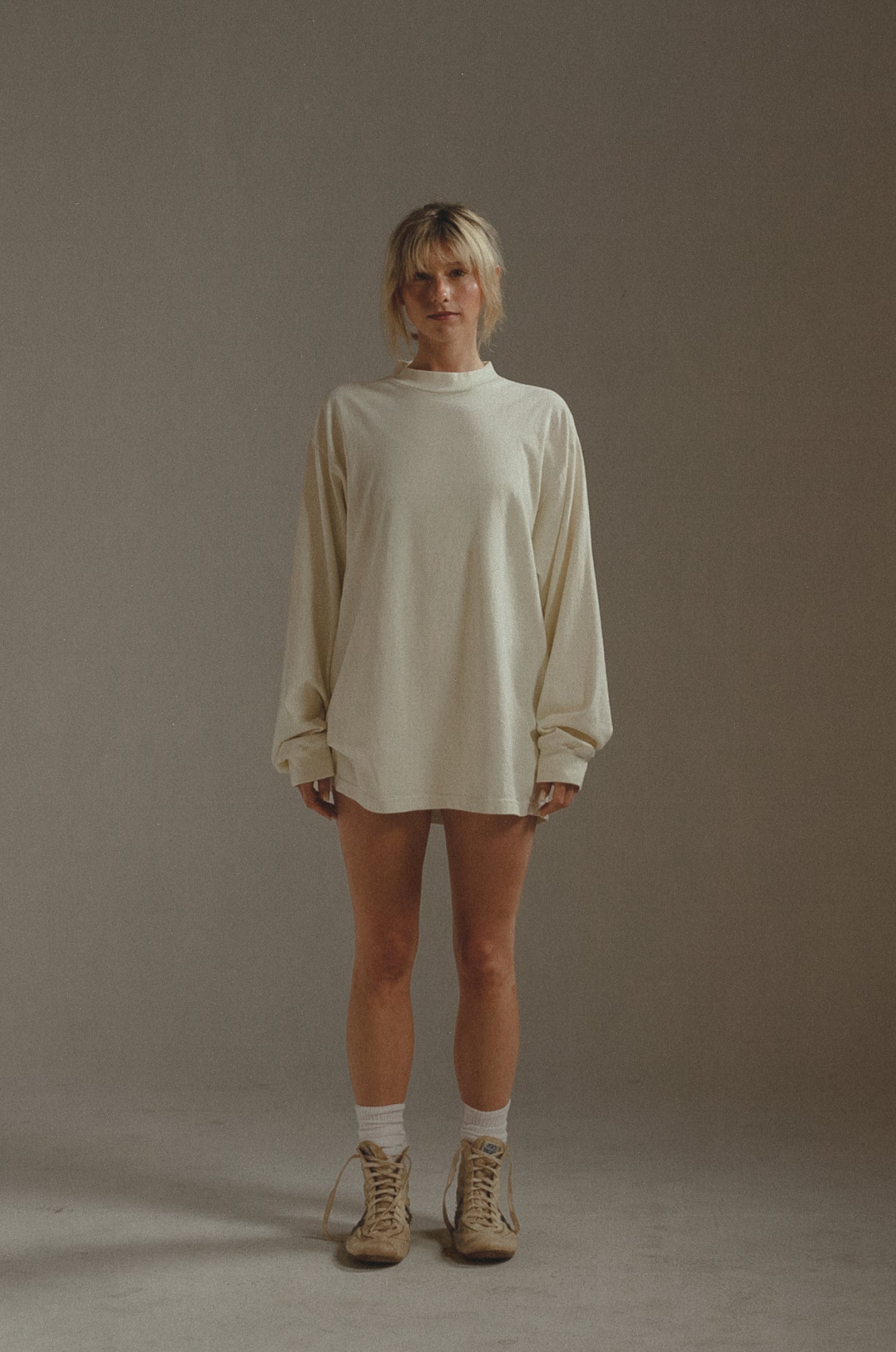 Women's Mock Neck Tee Dirty White