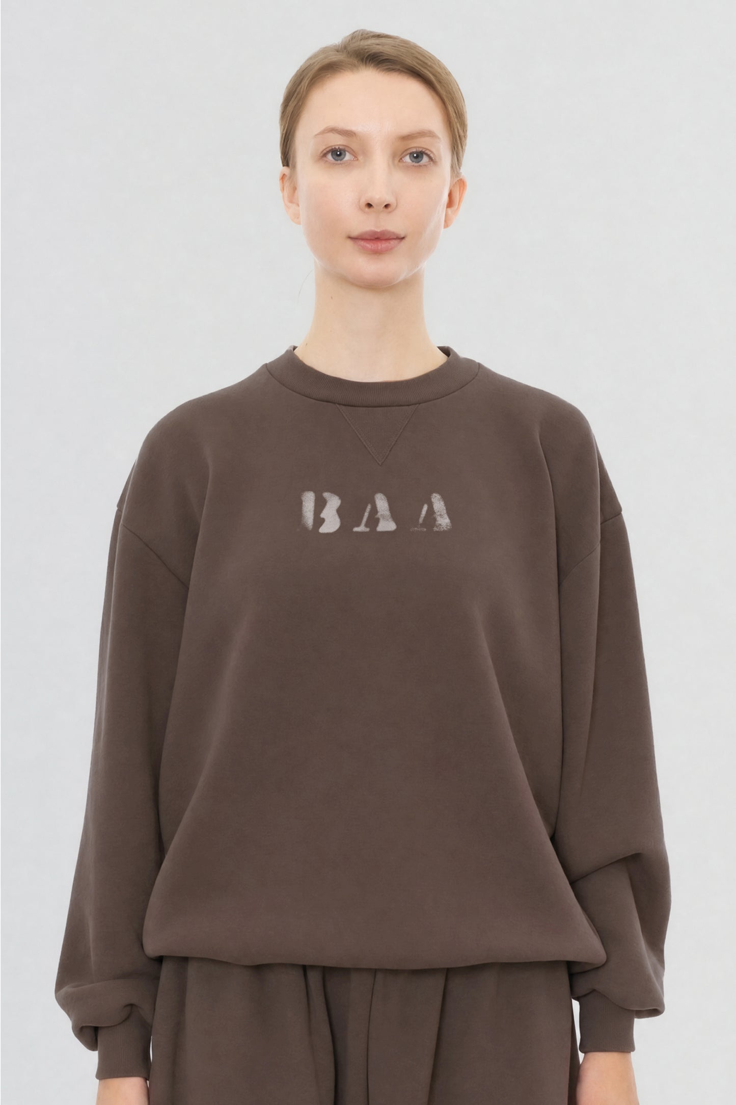 Core Washed Brown Crewneck