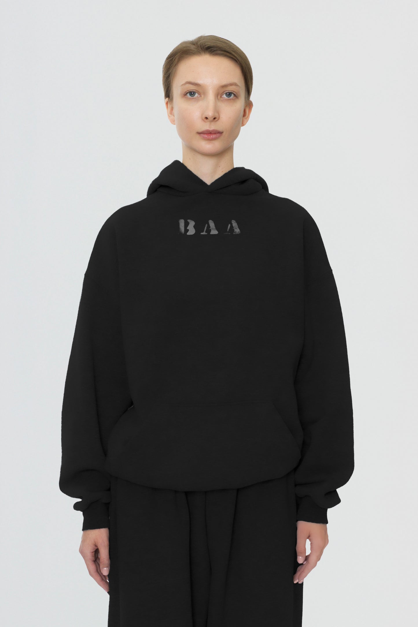 Core Black Pullover