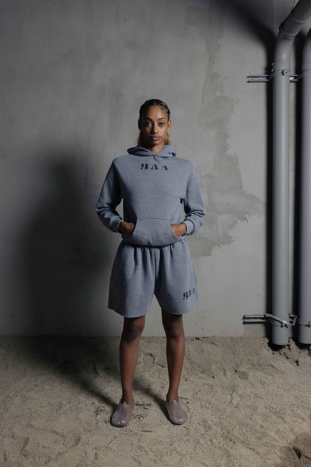 Women's Shorts Core Grey